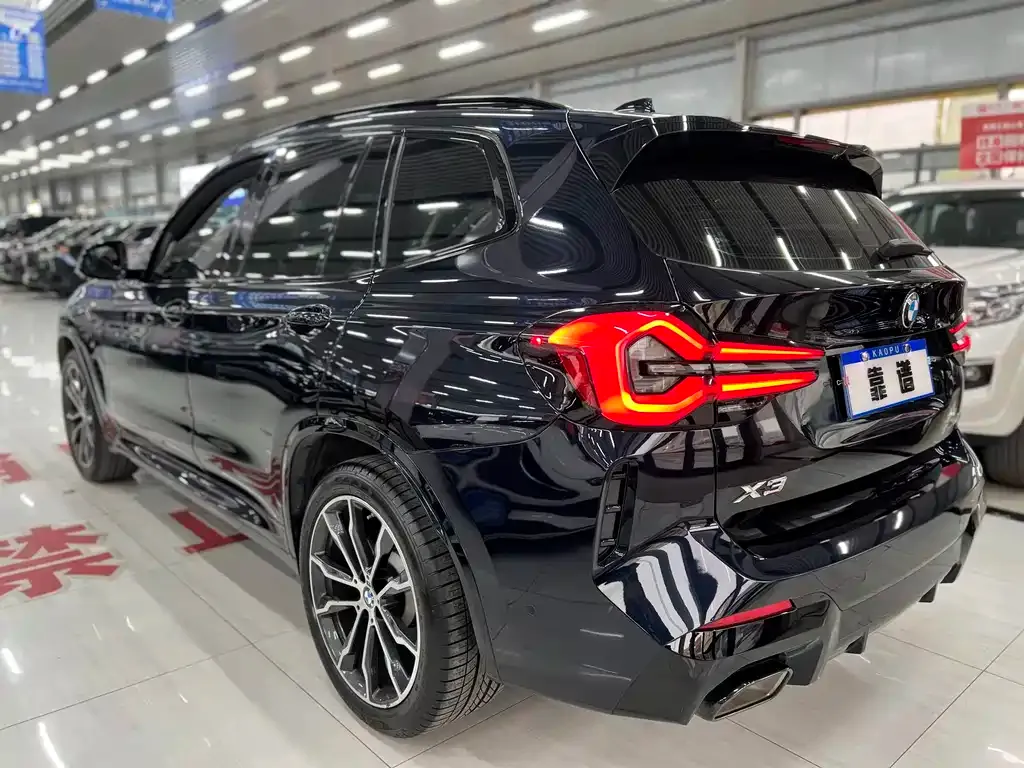 BMW X3 — фото 8