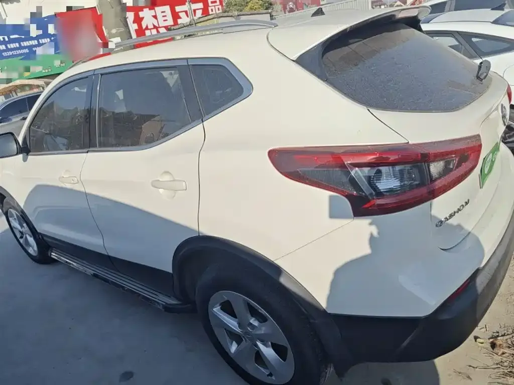 Nissan Qashqai — фото 5