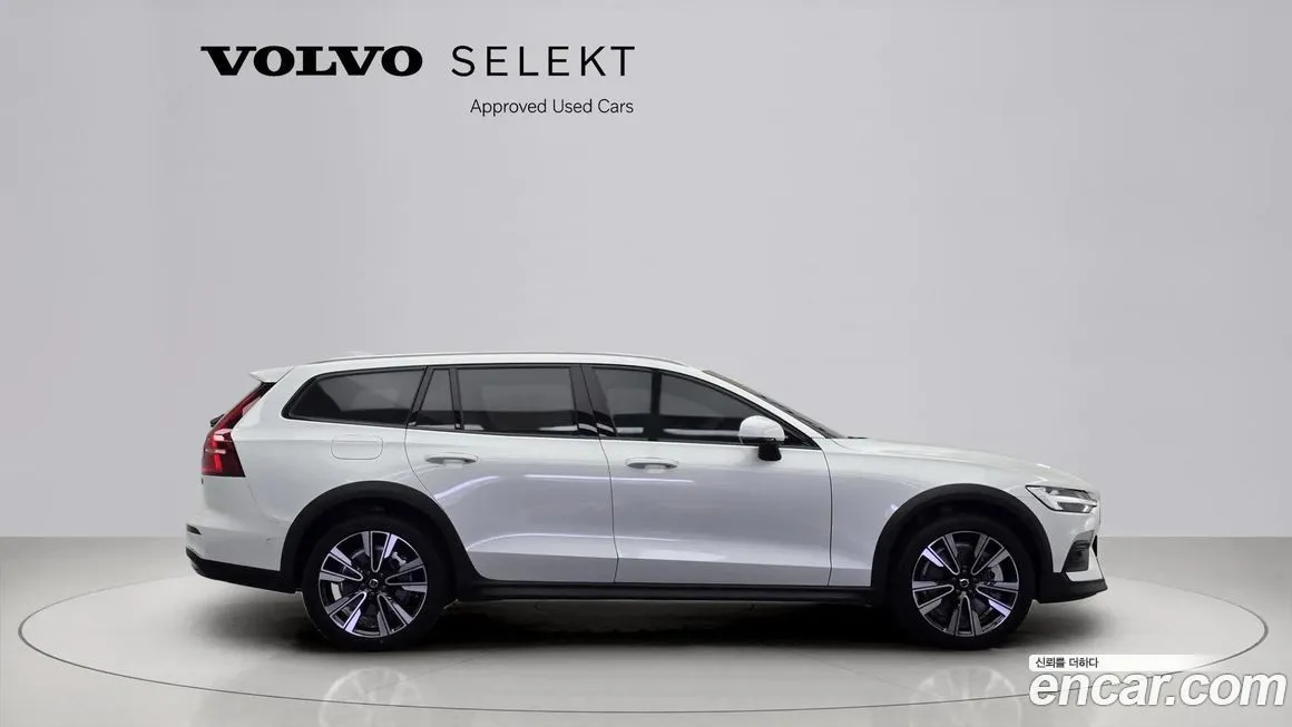 Volvo V60 — фото 3