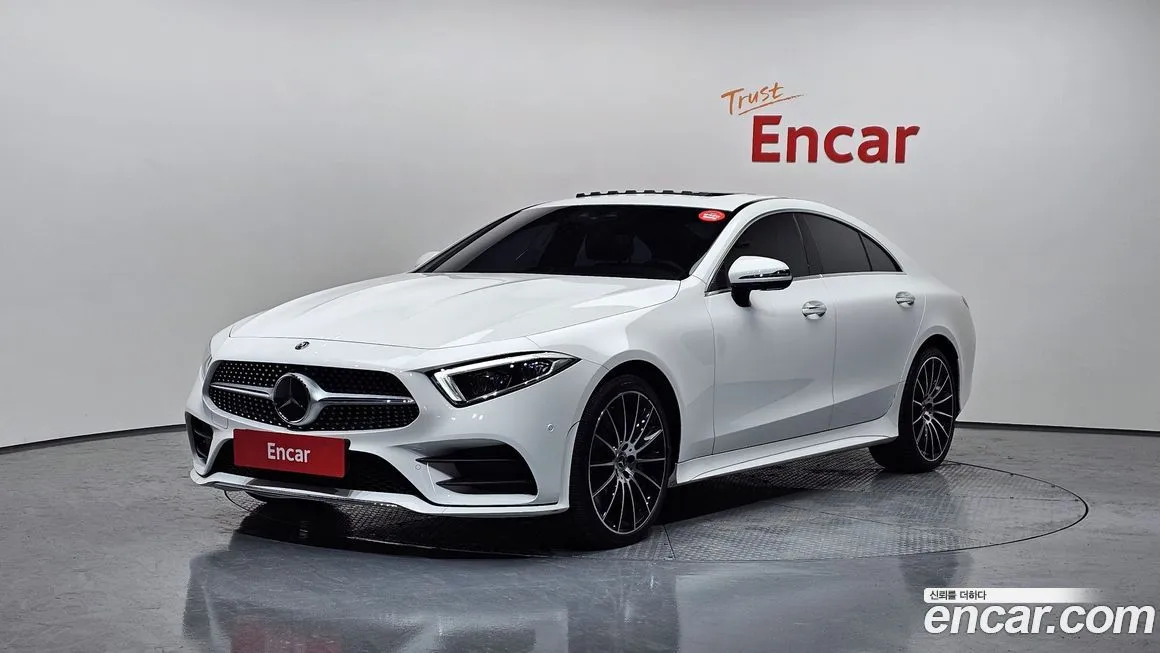Mercedes-Benz CLS-Class — фото 1