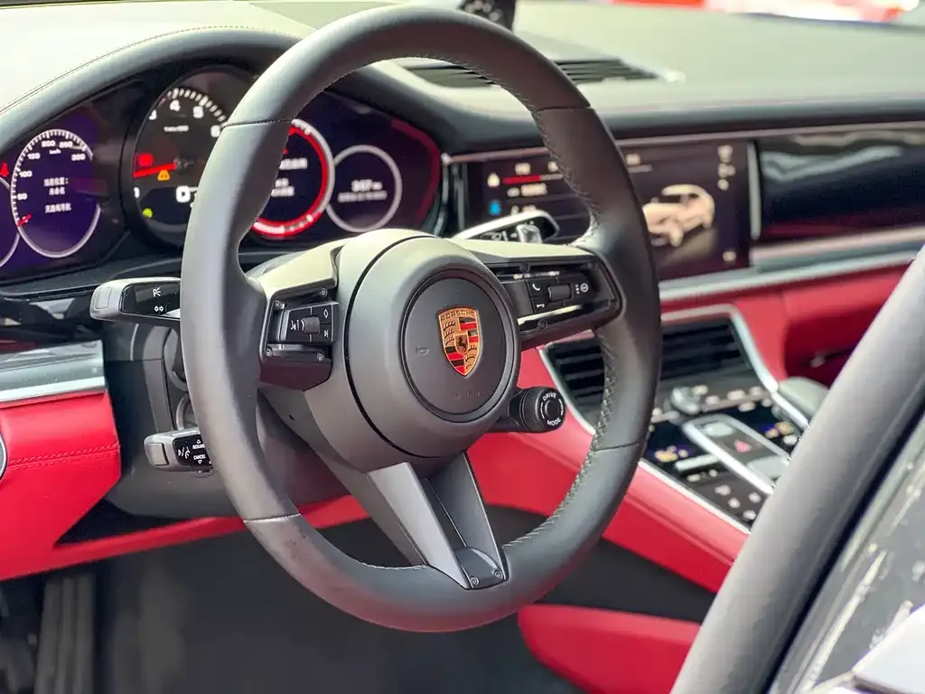 Porsche Panamera — фото 9