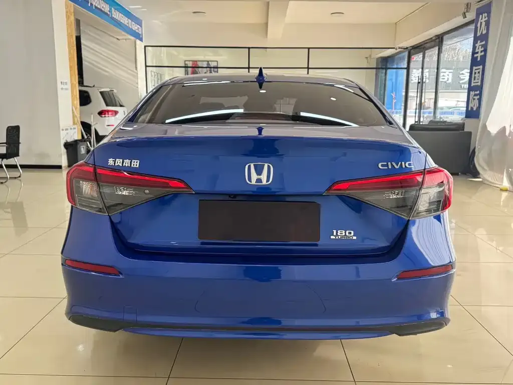Honda Civic — фото 5