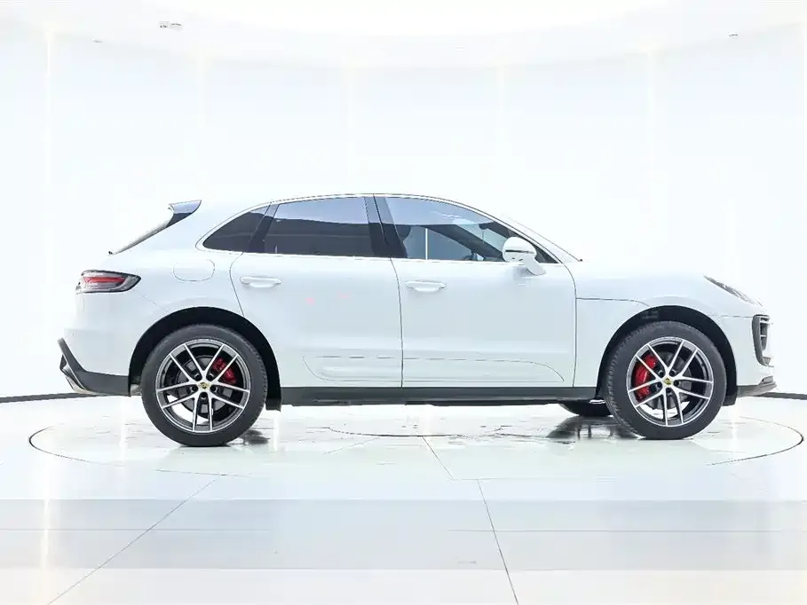 Porsche Macan — фото 4