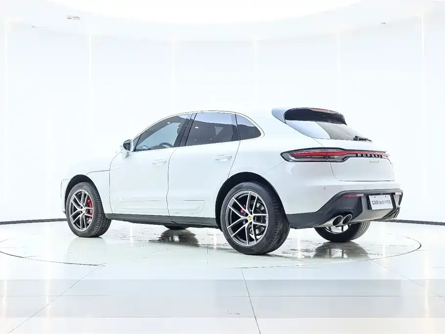 Porsche Macan — фото 7