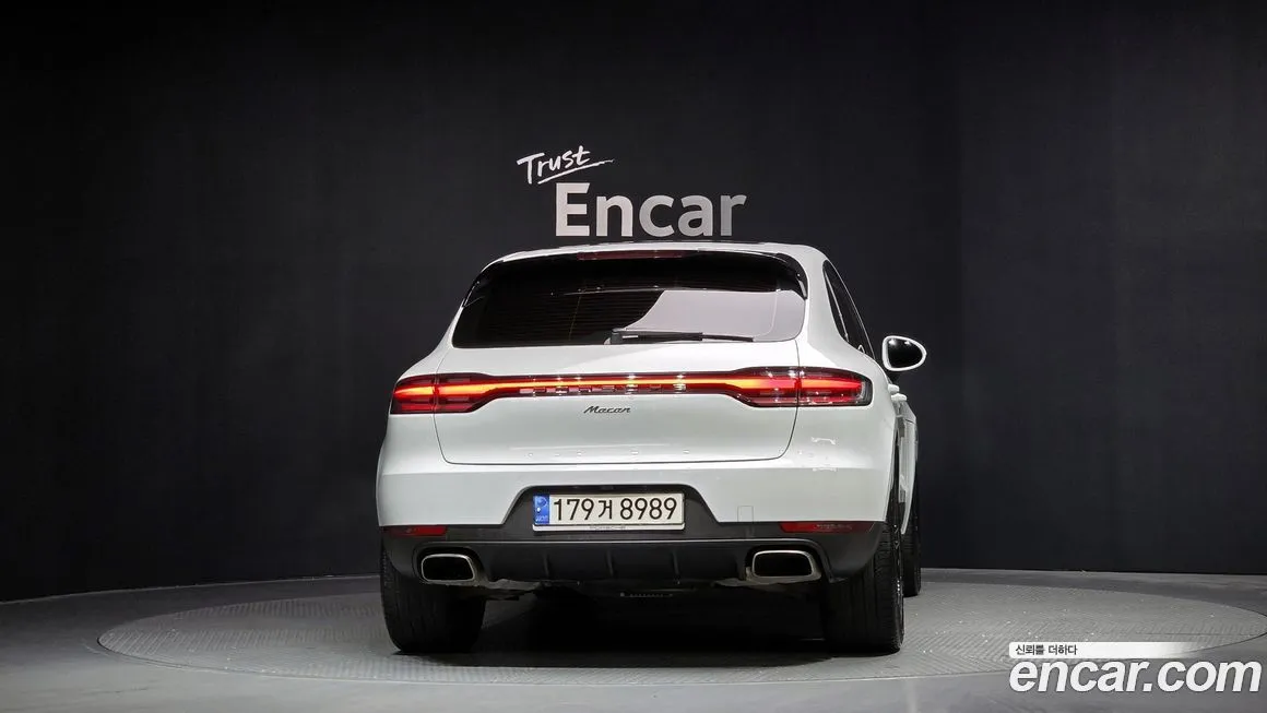 Porsche Macan — фото 4