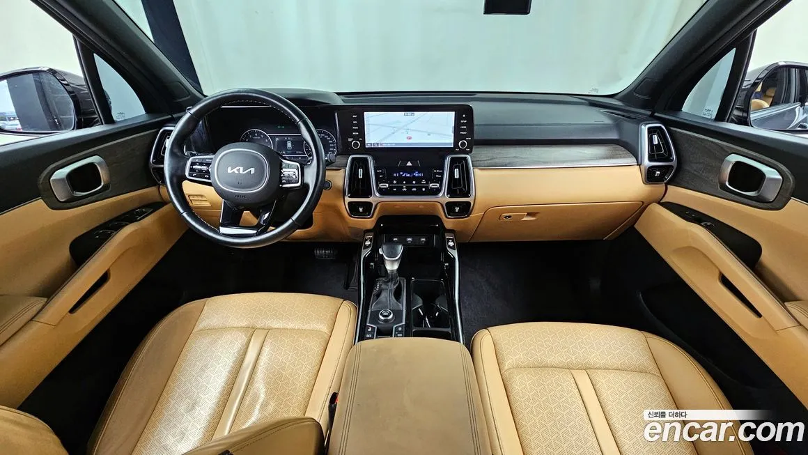 Kia Sorento — фото 7