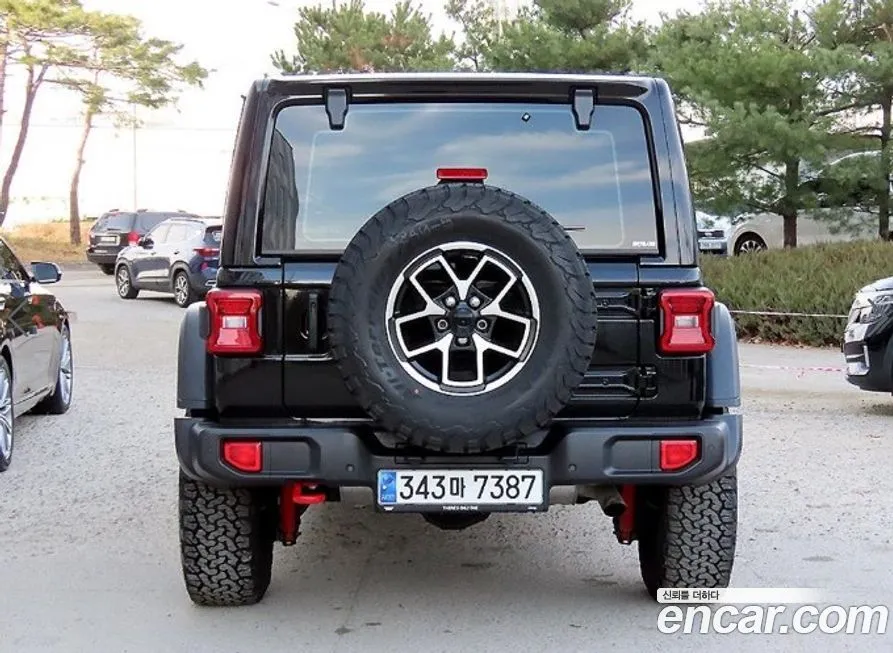 Jeep Wrangler — фото 4