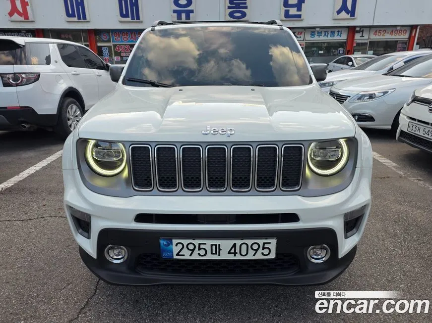 Jeep Renegade — фото 1
