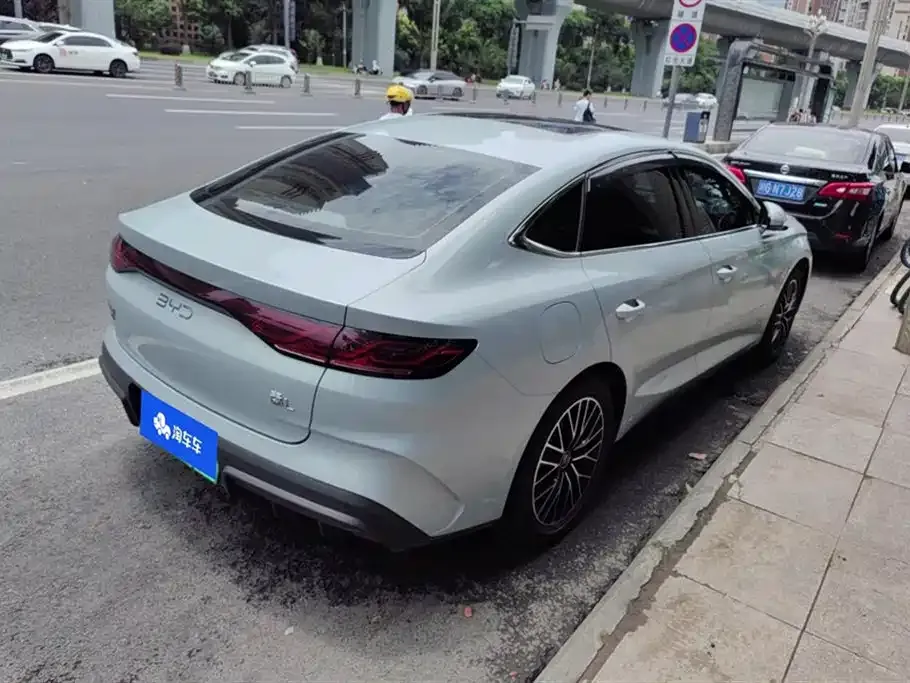BYD Qin L — фото 3