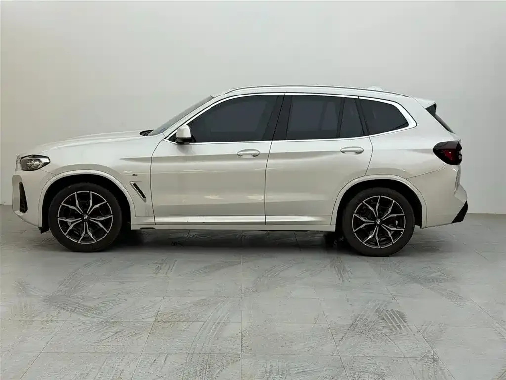 BMW X3 — фото 8