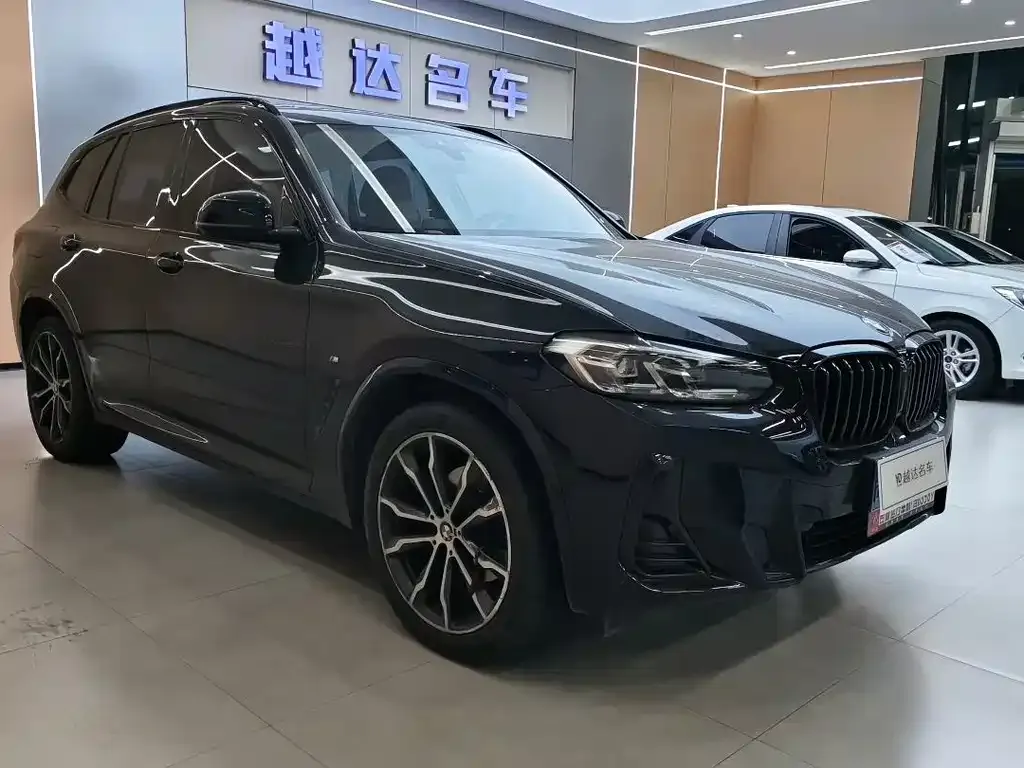 BMW X3 — фото 3