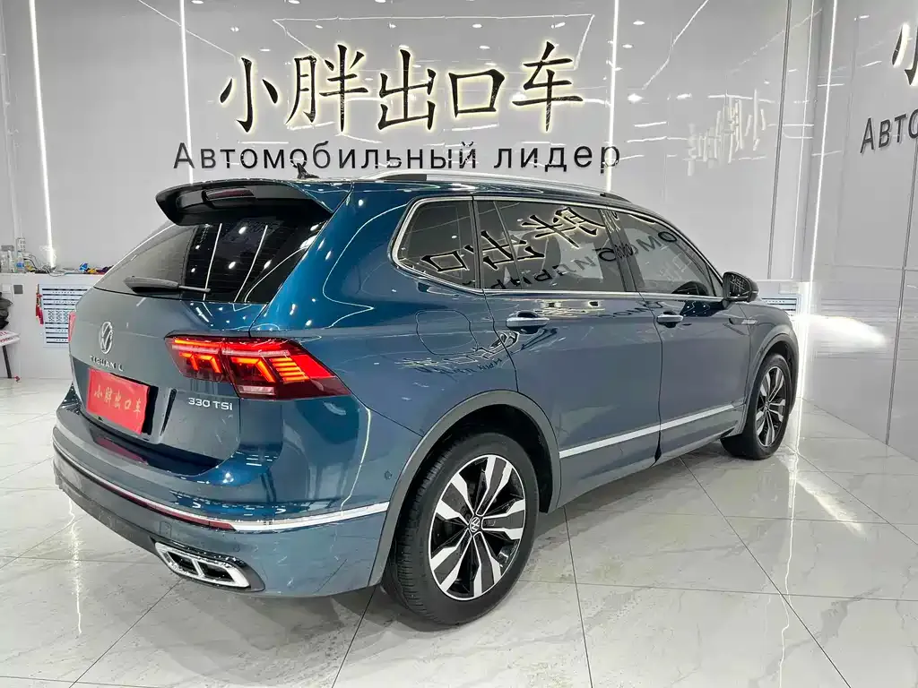Volkswagen Tiguan L — фото 3