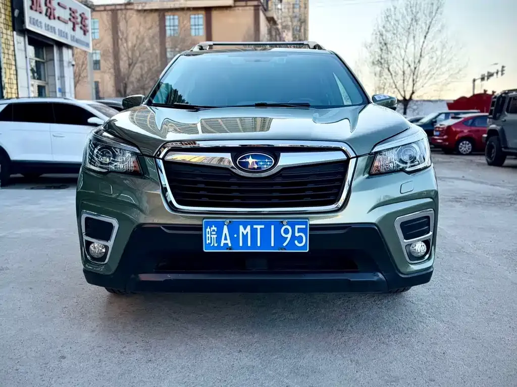 Subaru Forester — фото 2