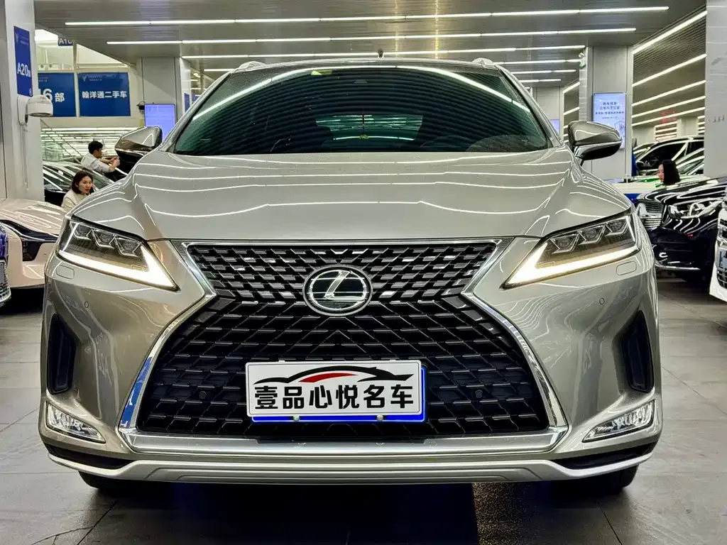 Lexus RX — фото 2