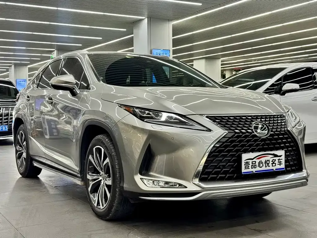 Lexus RX — фото 3