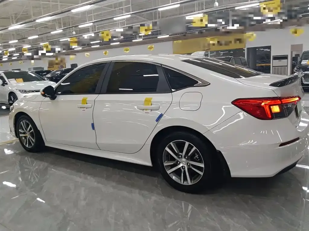 Honda Civic — фото 5