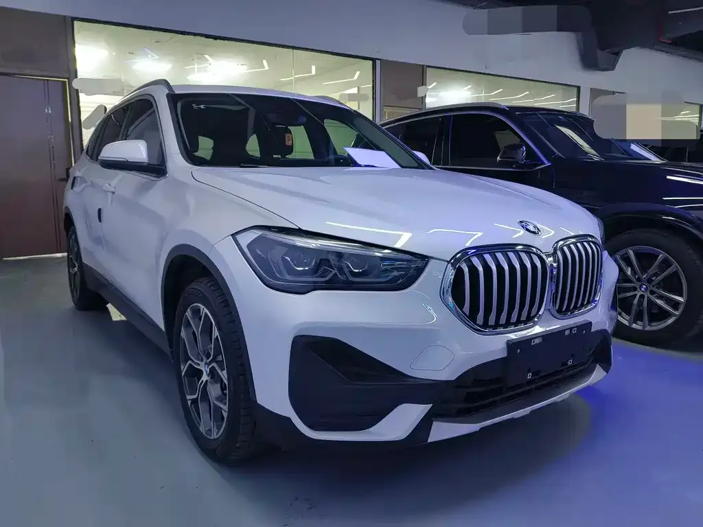 BMW X1 — фото 3
