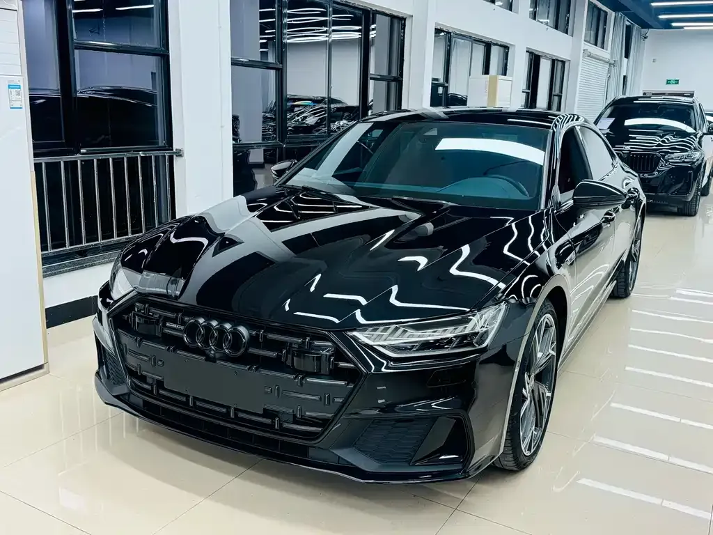 Audi A7L — фото 2
