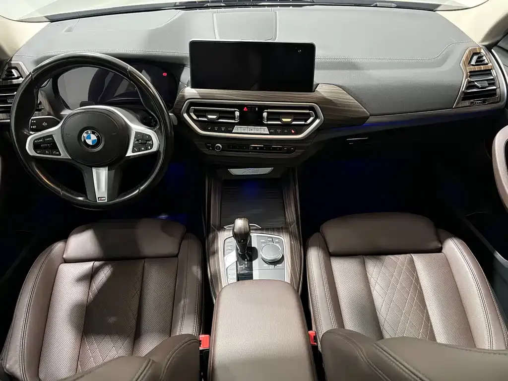 BMW X3 — фото 9