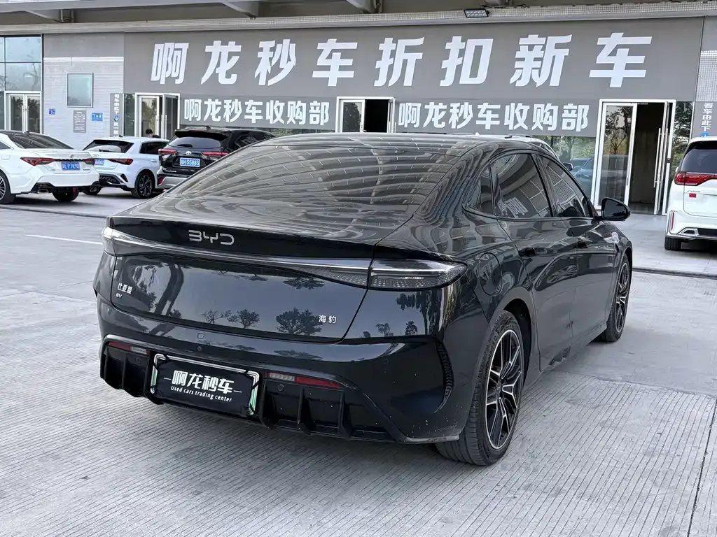 BYD Seal — фото 9