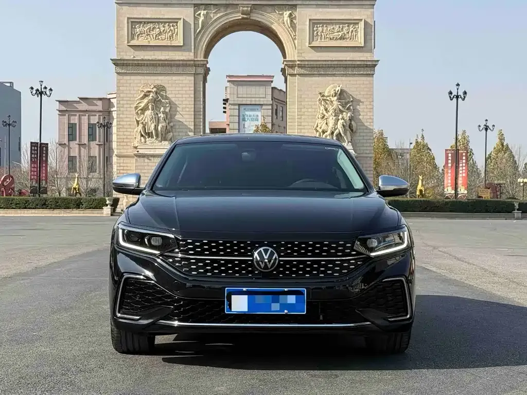 Volkswagen Passat — фото 3