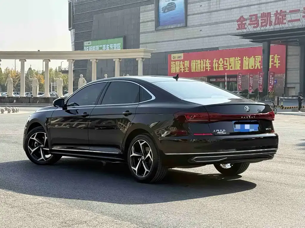 Volkswagen Passat — фото 4
