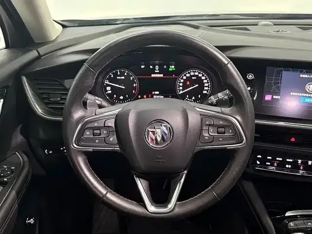 Buick Envision Plus — фото 10