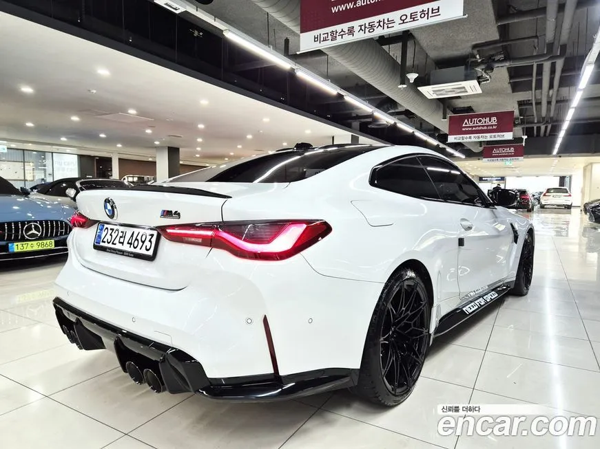 BMW M4 — фото 5