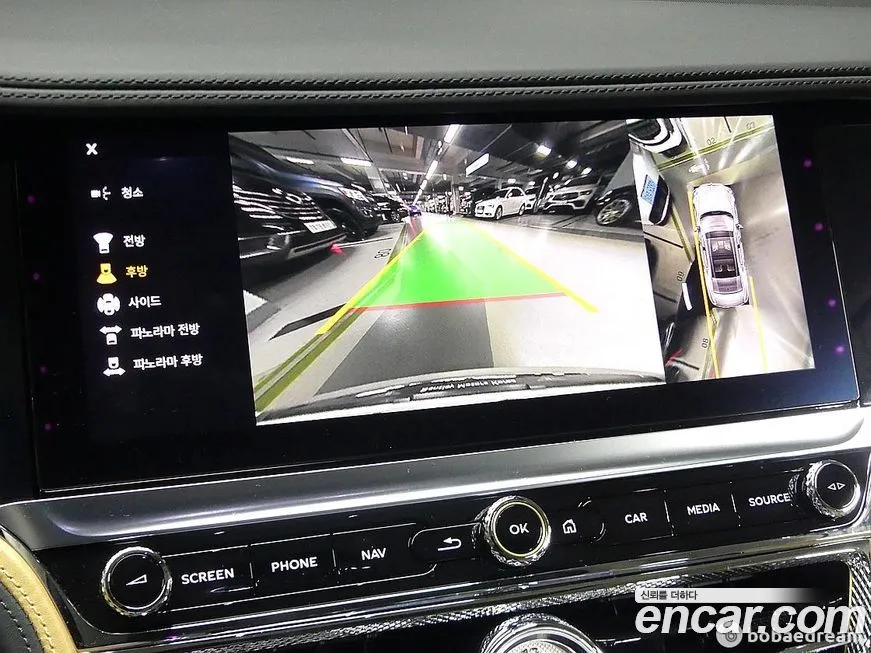 Bentley Flying Spur — фото 10
