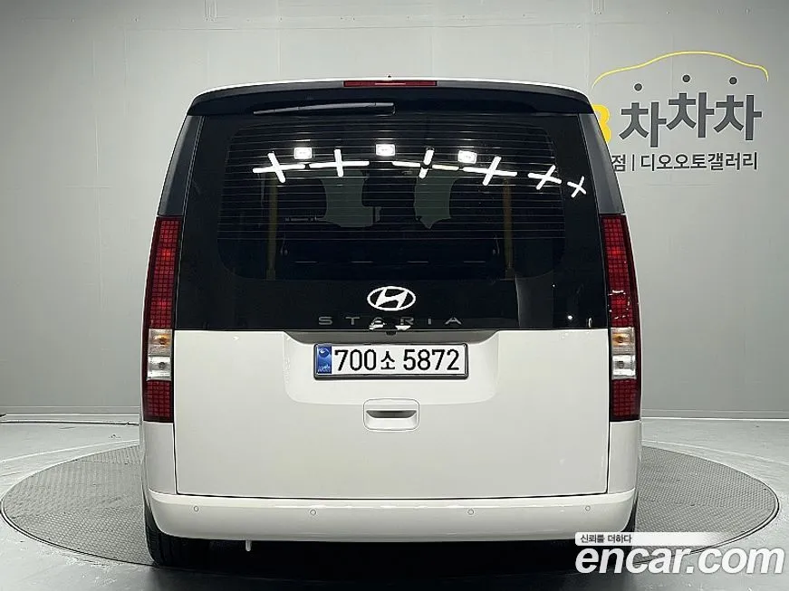 Hyundai Staria — фото 4