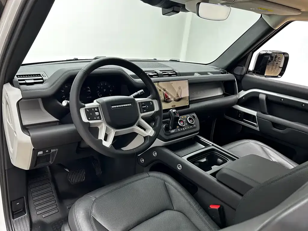 Land Rover Defender — фото 8