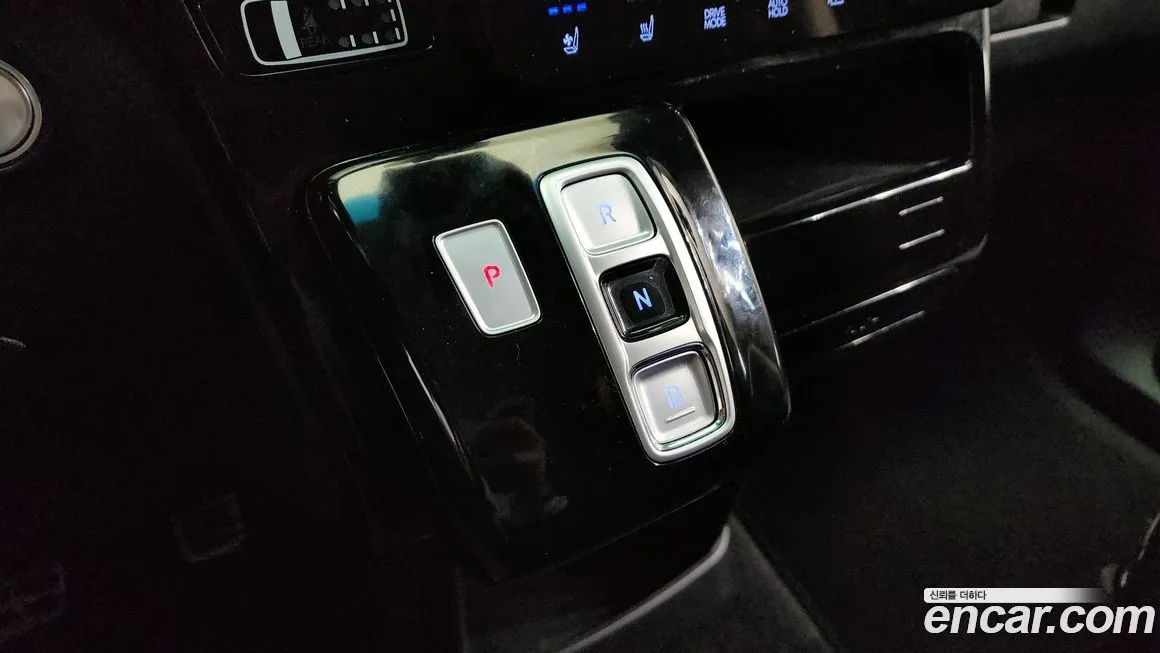 Hyundai Staria — фото 9