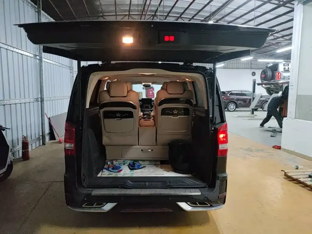Mercedes-Benz Vito — фото 6