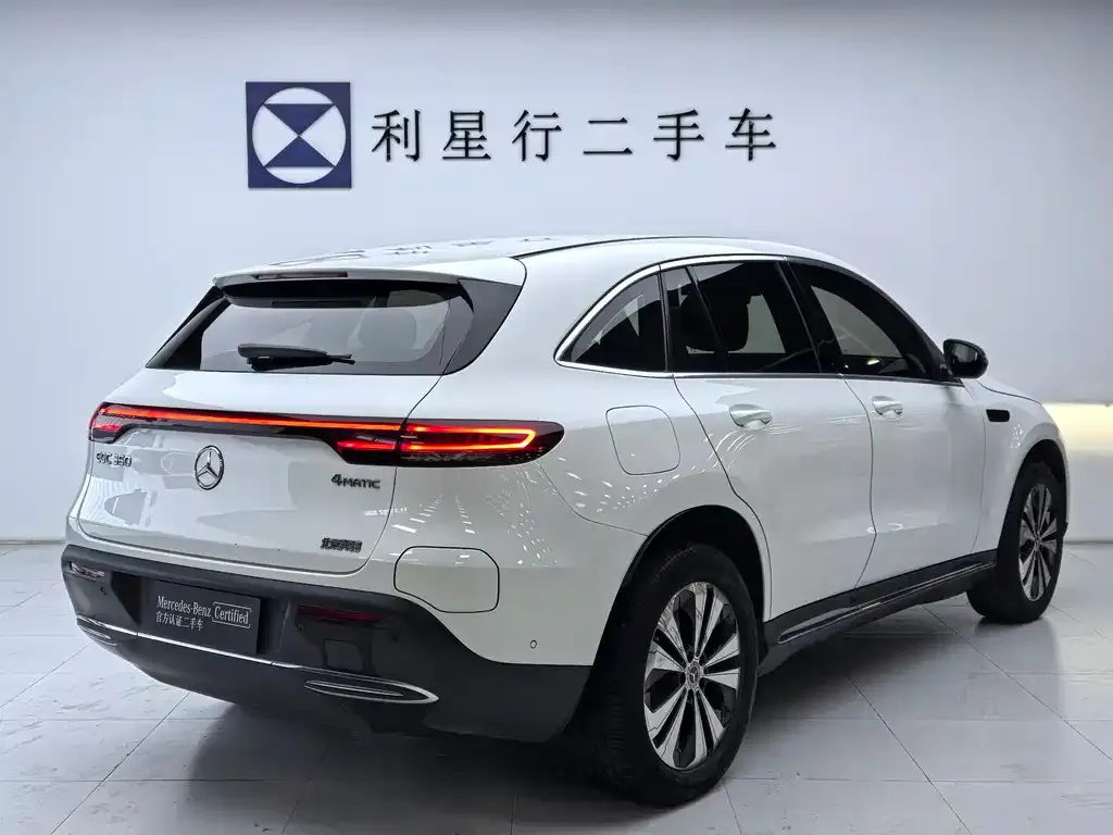 Mercedes-Benz EQC — фото 4