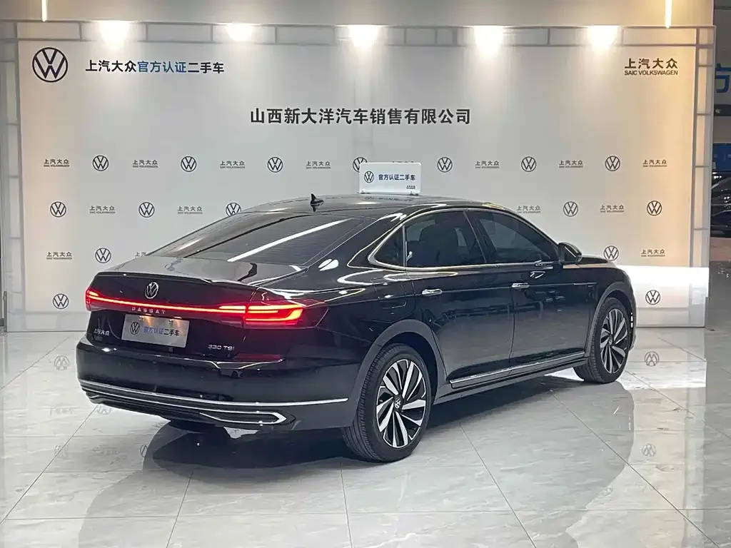 Volkswagen Passat — фото 2