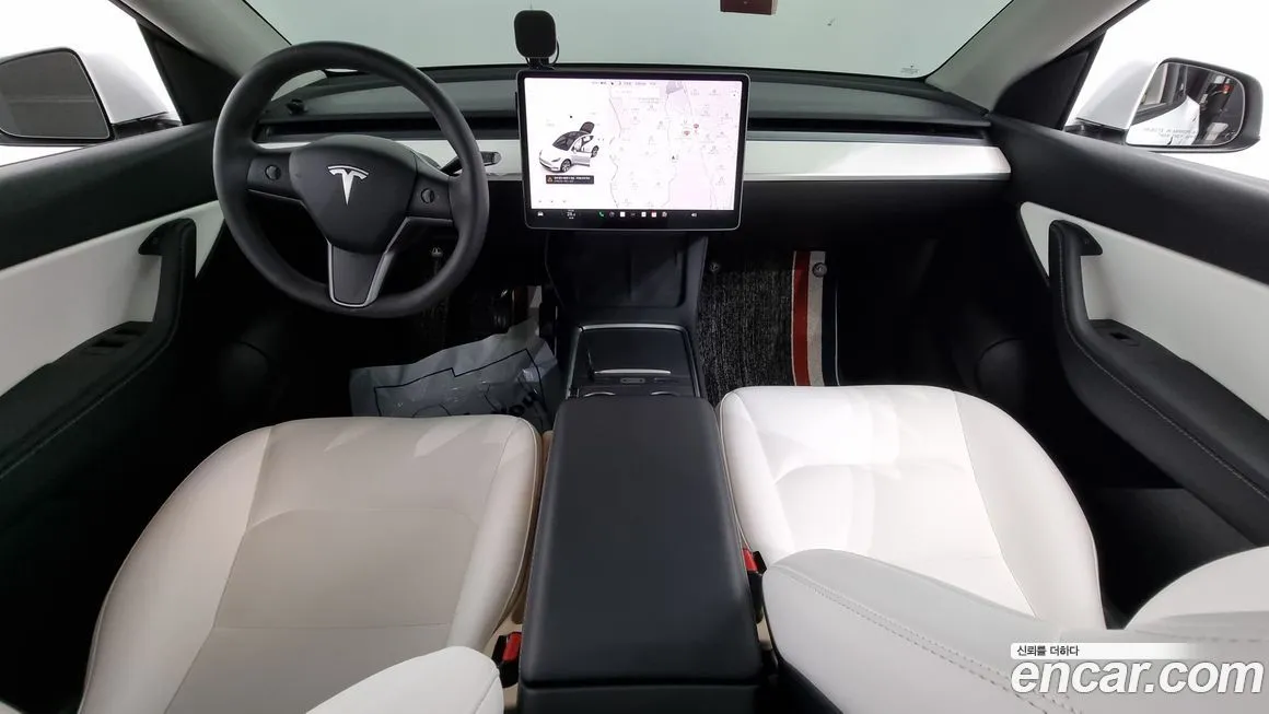 Tesla Model Y — фото 7