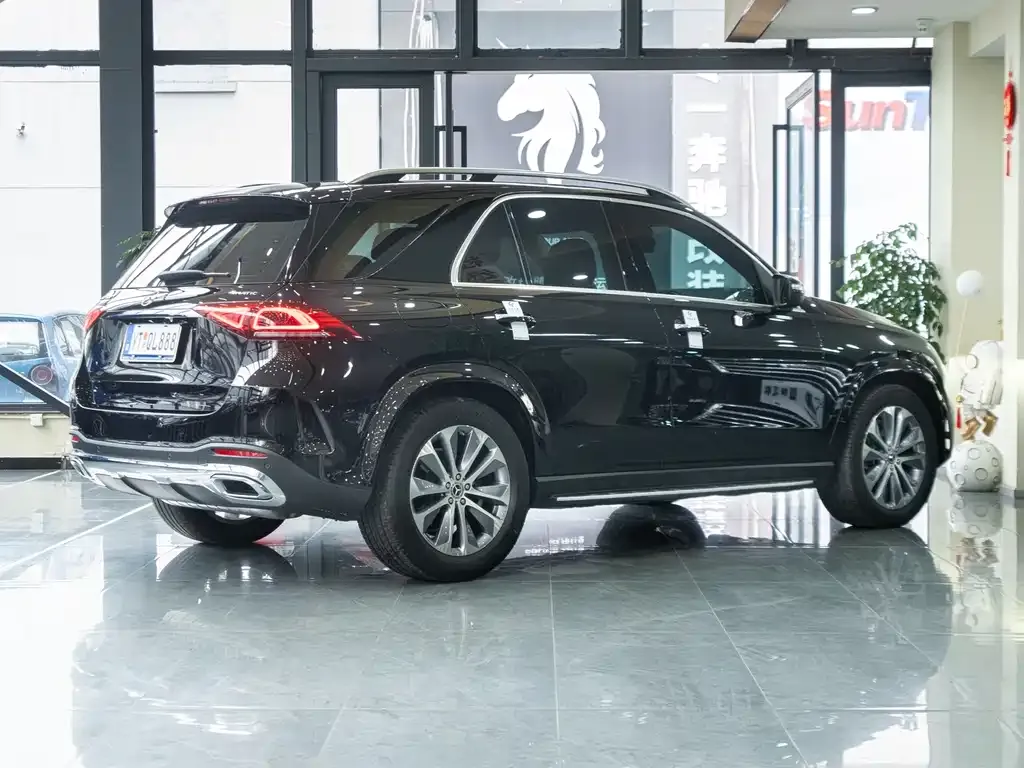 Mercedes-Benz GLE — фото 4