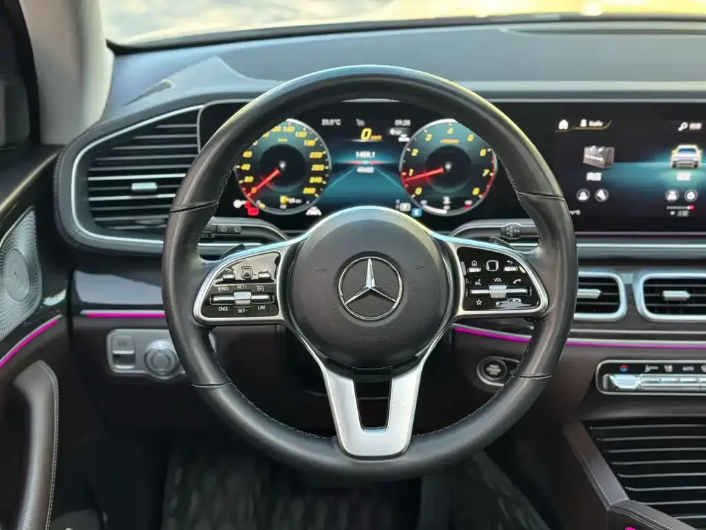 Mercedes-Benz GLE — фото 3
