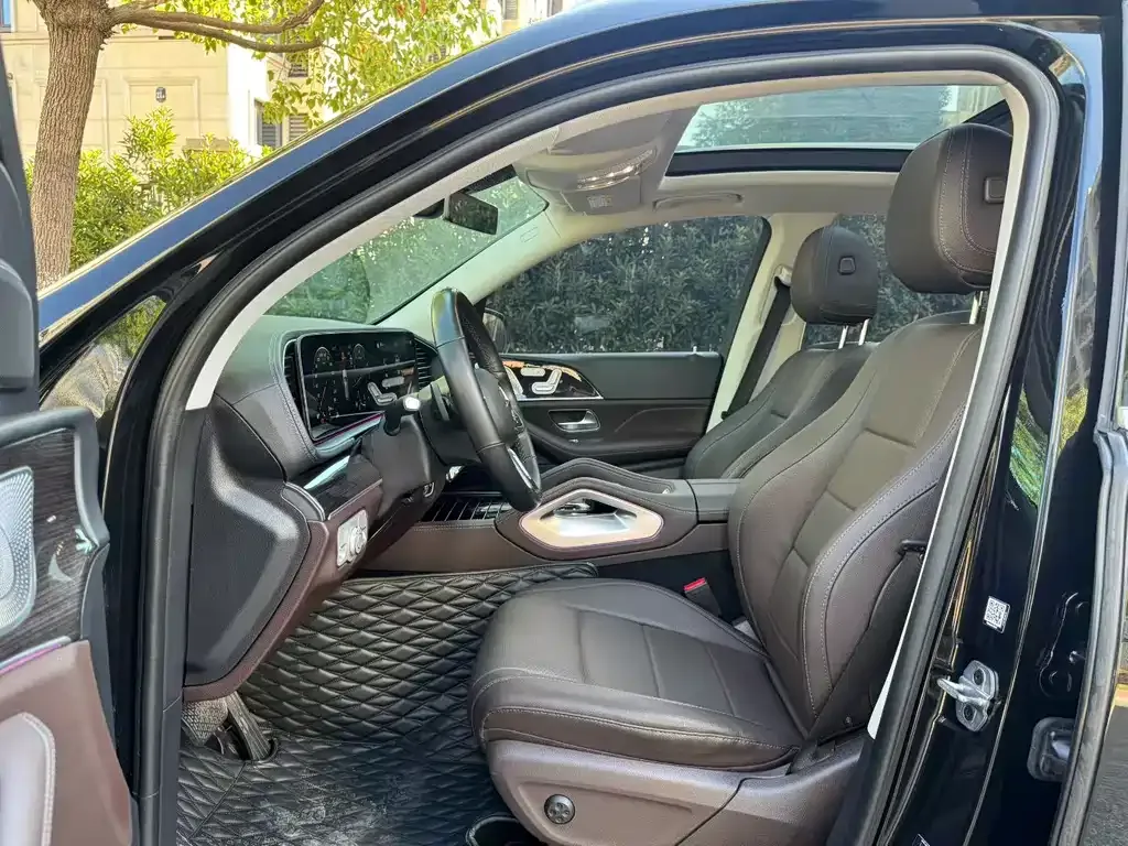Mercedes-Benz GLE — фото 6