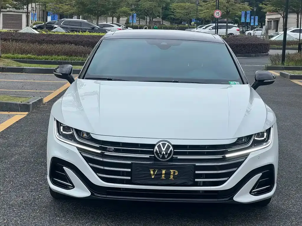 Volkswagen CC — фото 3