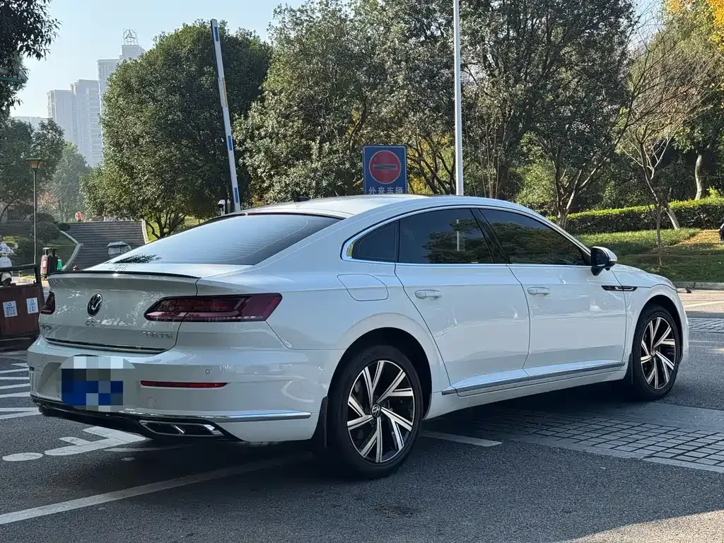 Volkswagen CC — фото 7