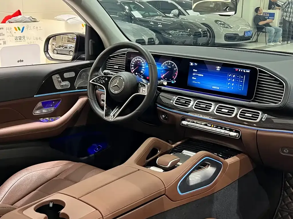 Mercedes-Benz GLE — фото 10