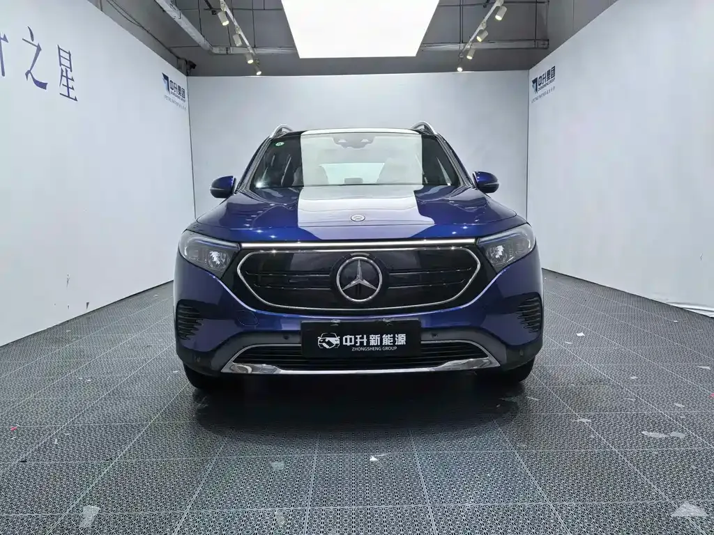 Mercedes-Benz EQB — фото 2