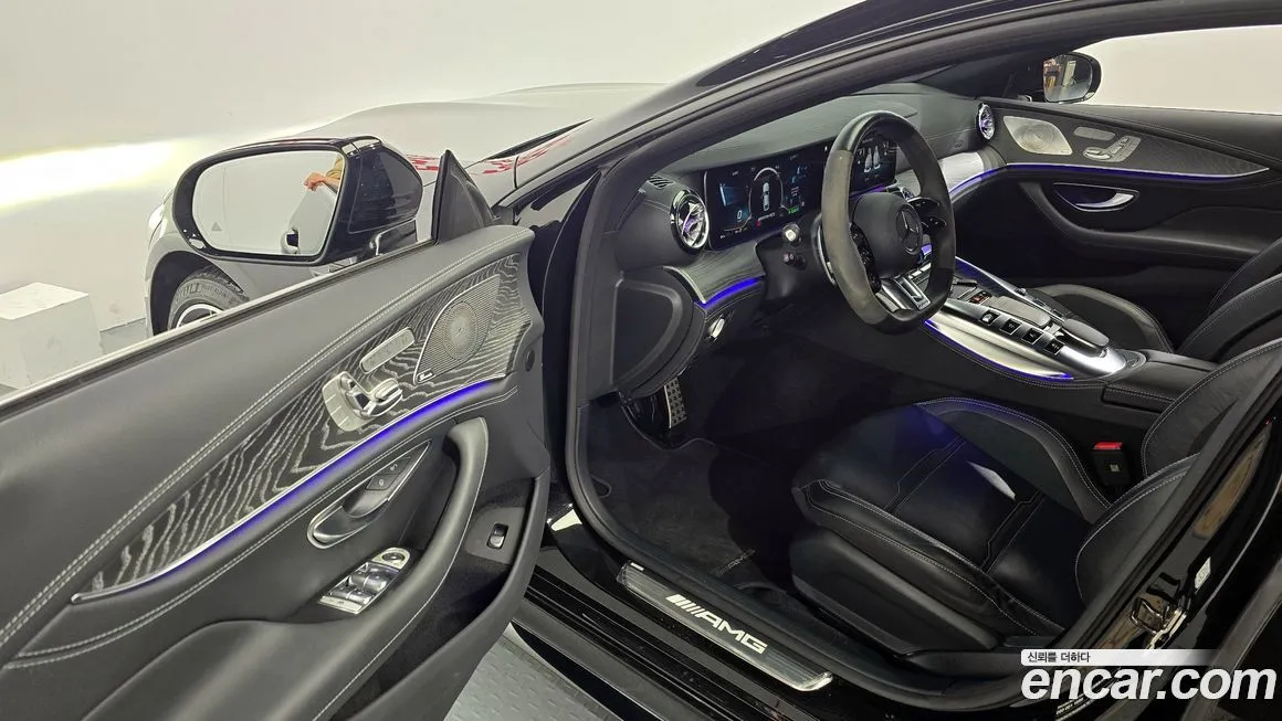 Mercedes-Benz AMG GT — фото 10