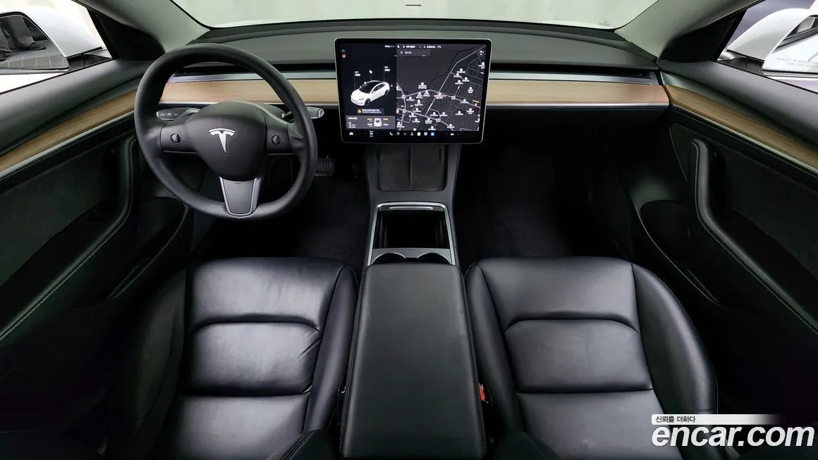 Tesla Model 3 — фото 7