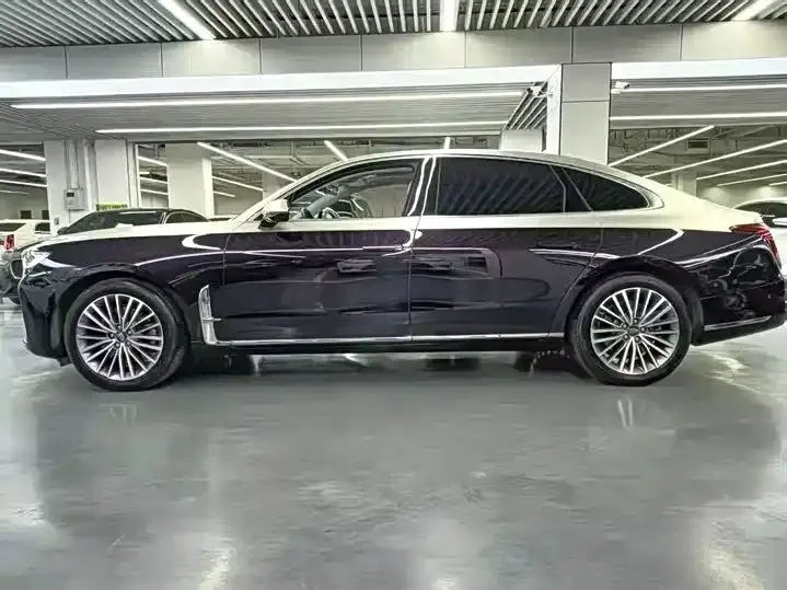 Hongqi H9 — фото 4