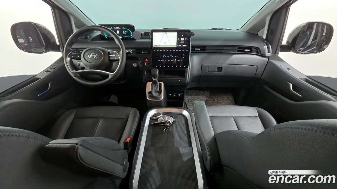Hyundai Staria — фото 7