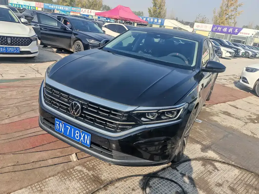 Volkswagen Passat — фото 2