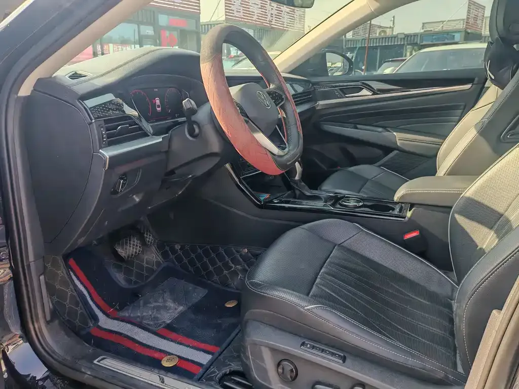 Volkswagen Passat — фото 4