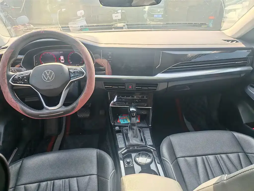Volkswagen Passat — фото 6